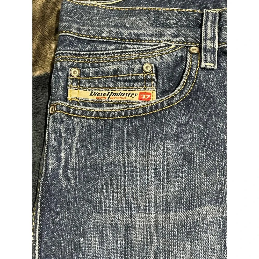 Diesel Jeans Boys 12 Blue Straight Leg Denim Industry Distressed Faded‎